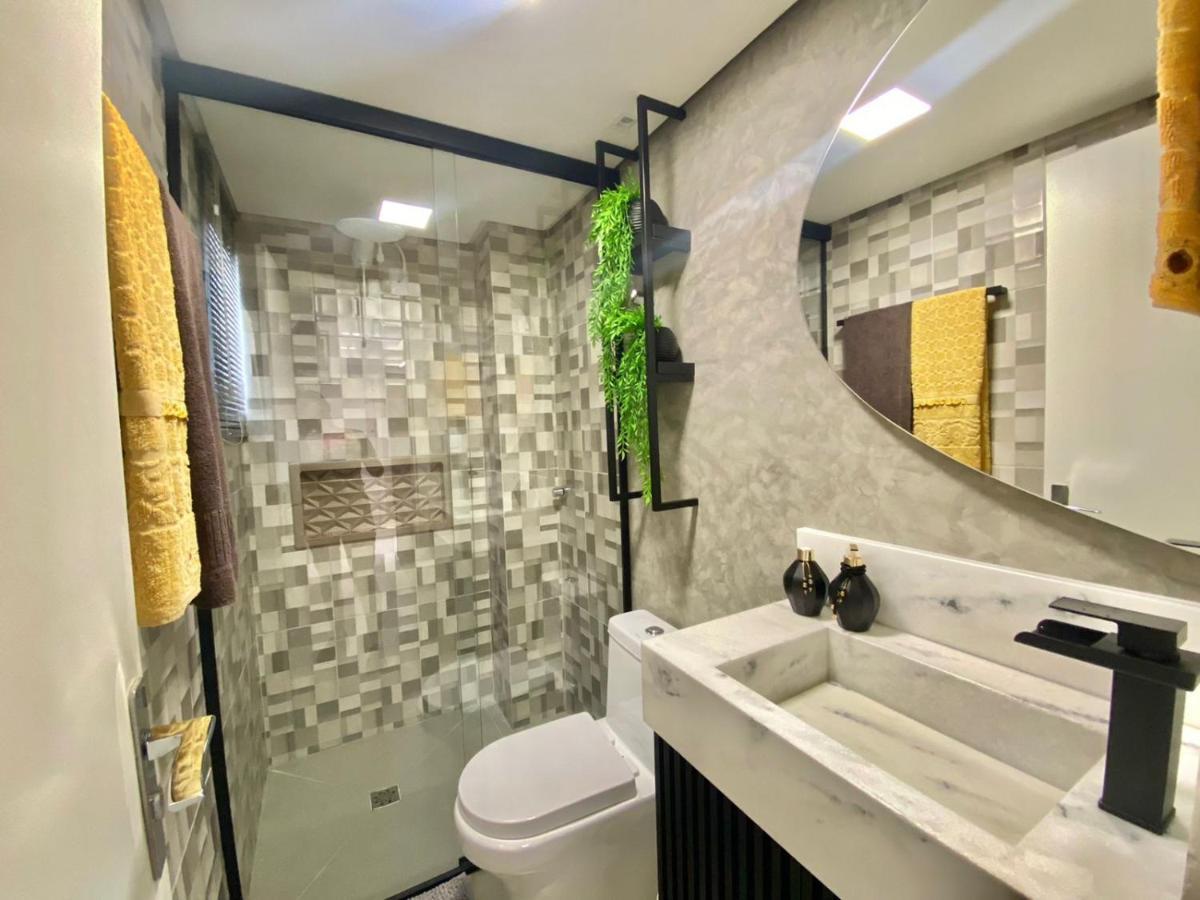 Apartamento aconchegante e moderno no centro de Balneário Camboriú Exterior foto