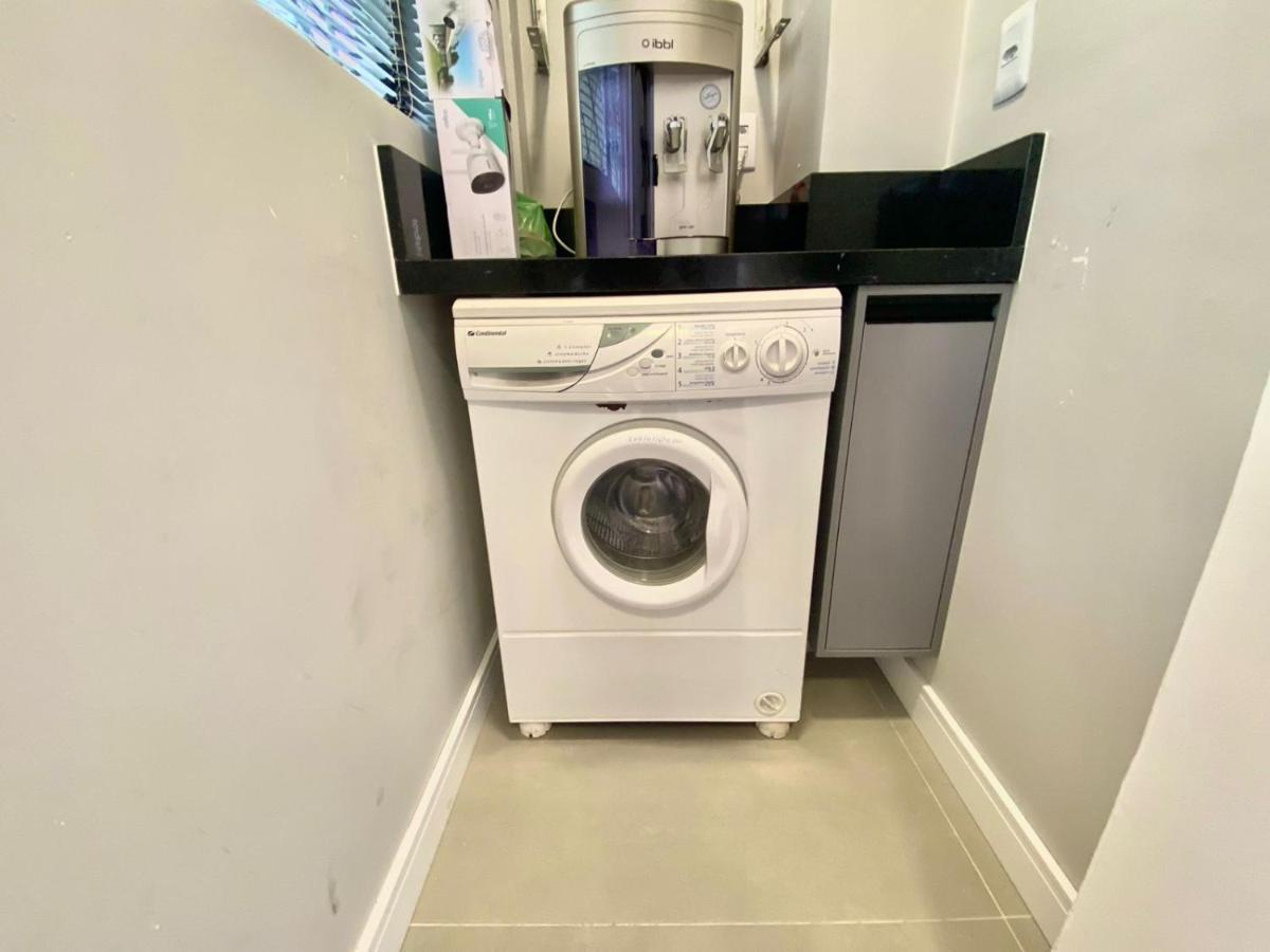 Apartamento aconchegante e moderno no centro de Balneário Camboriú Exterior foto