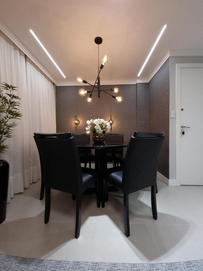 Apartamento aconchegante e moderno no centro de Balneário Camboriú Exterior foto